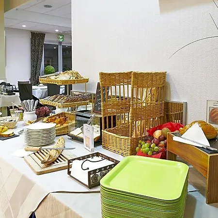 Hotel Caroline 3*